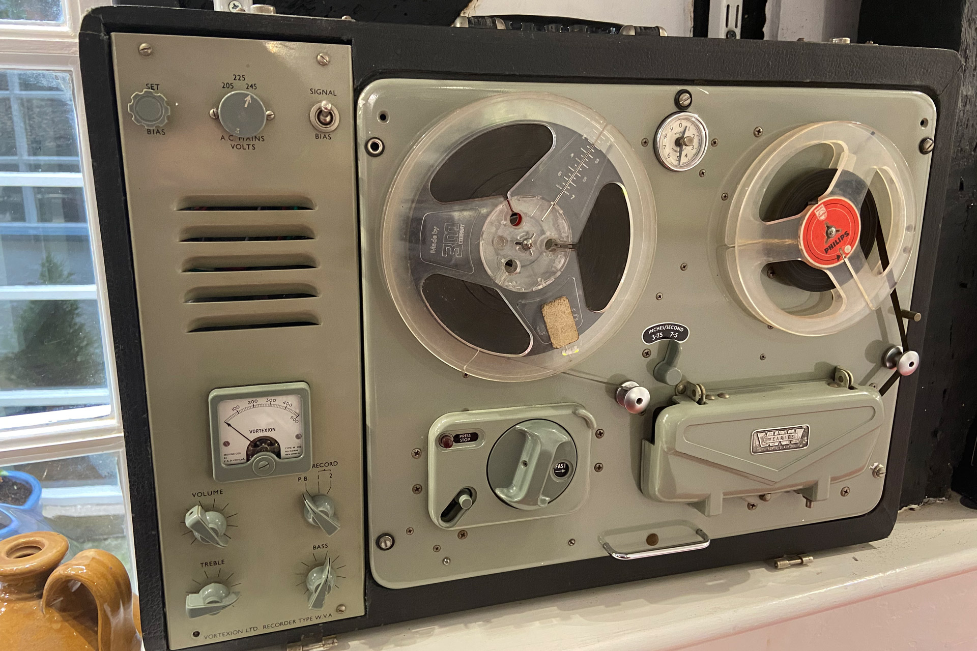 Vintage Stereo Repairs South Wales Barnfields Abergavenny